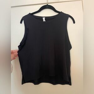Lululemon black muscle tank